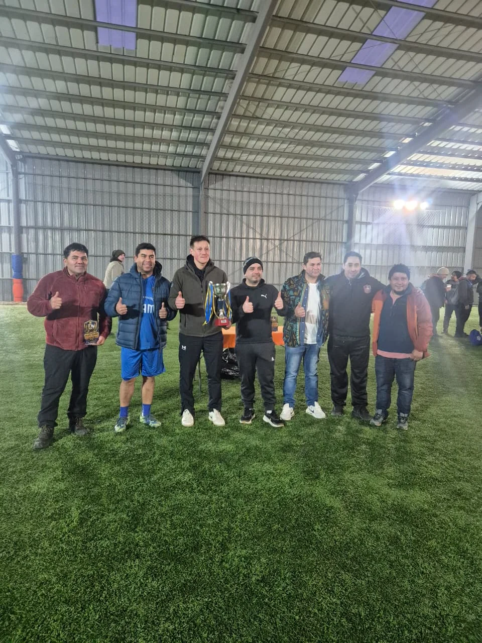 Grupo participante en una competencia de Club Bahía Sports