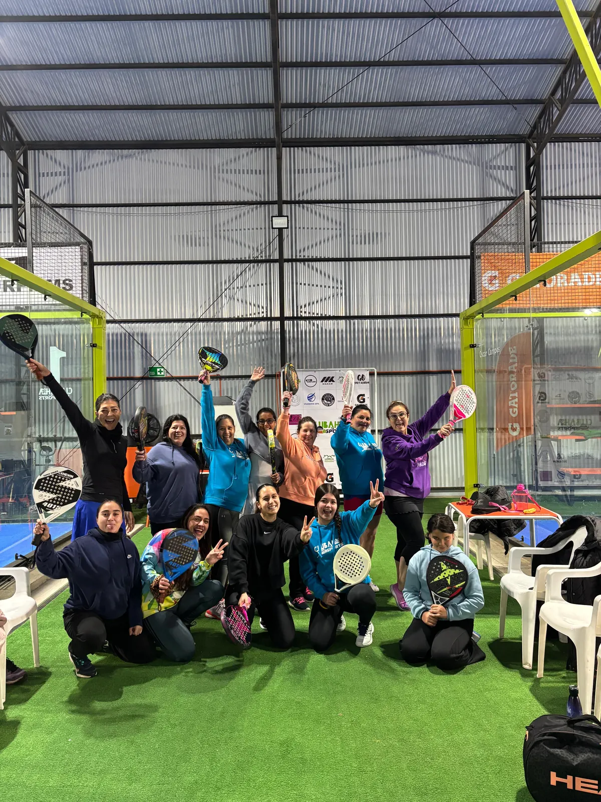 Momento de Pincoyas Pádel en Club Bahía Sports